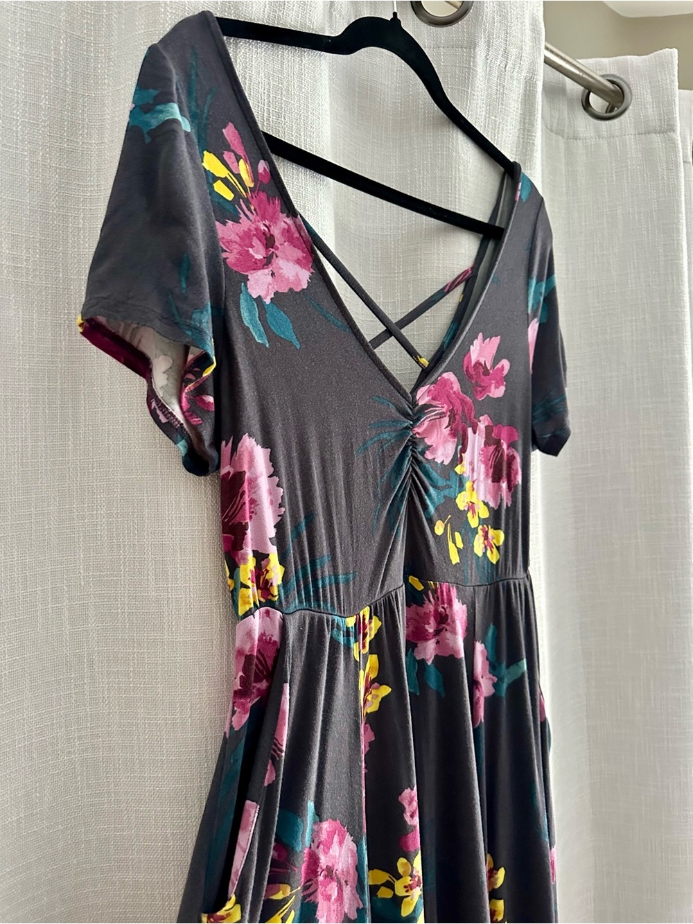 Torrid Super Soft Knits Gray Floral Dress, Size 0 (14W) - Picture 5 of 10
